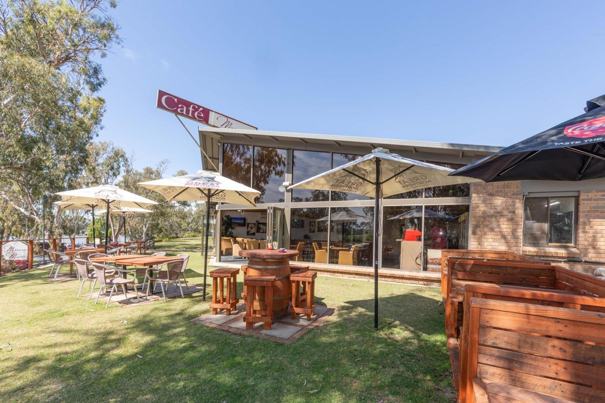 Mannum Motel Екстериор снимка