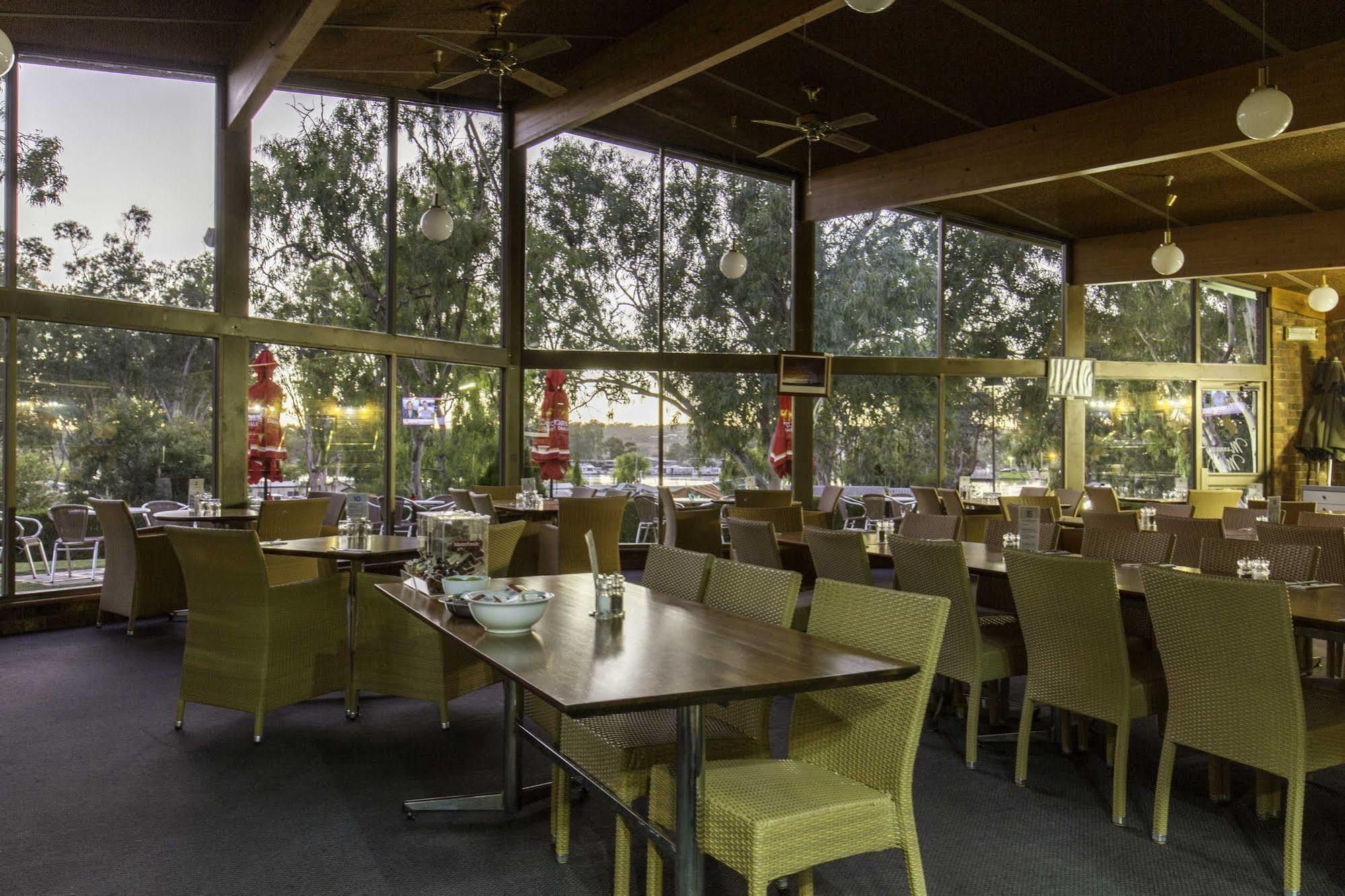 Mannum Motel Екстериор снимка