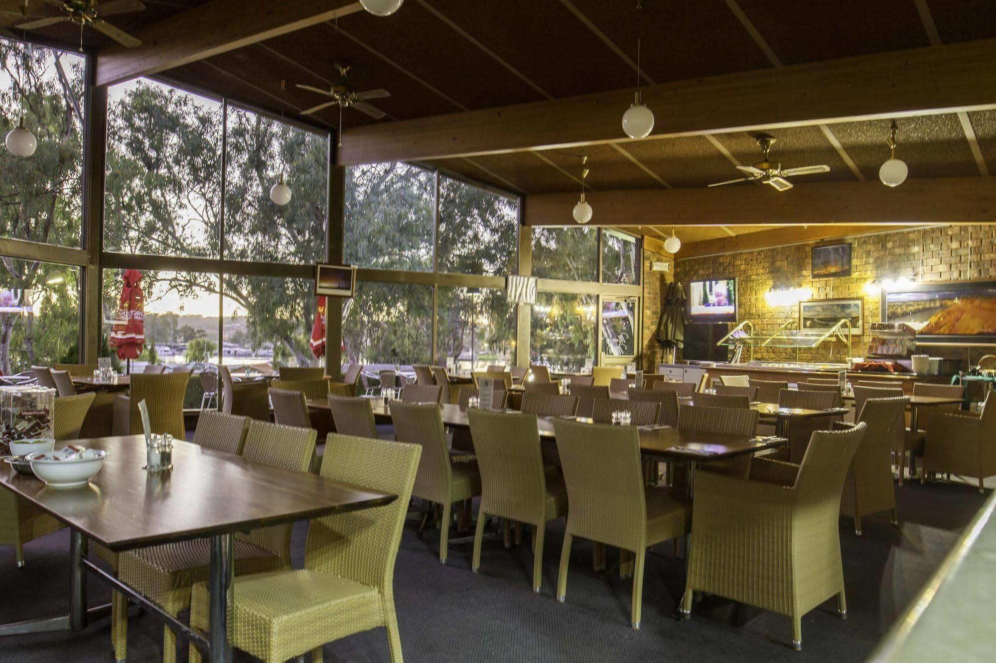 Mannum Motel Екстериор снимка